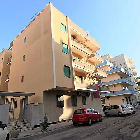 Apartment Dante's Gallipoli